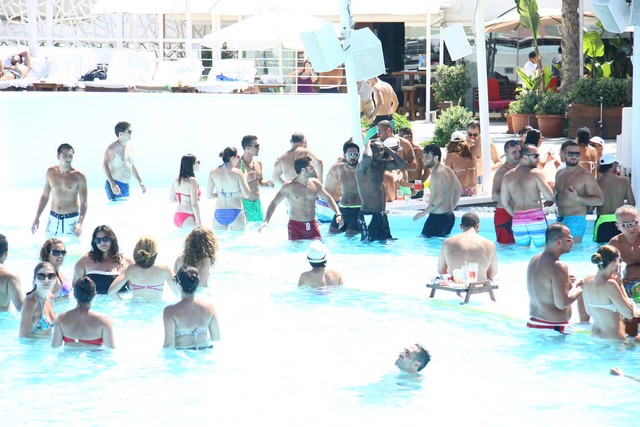 Pool Party at Riviera